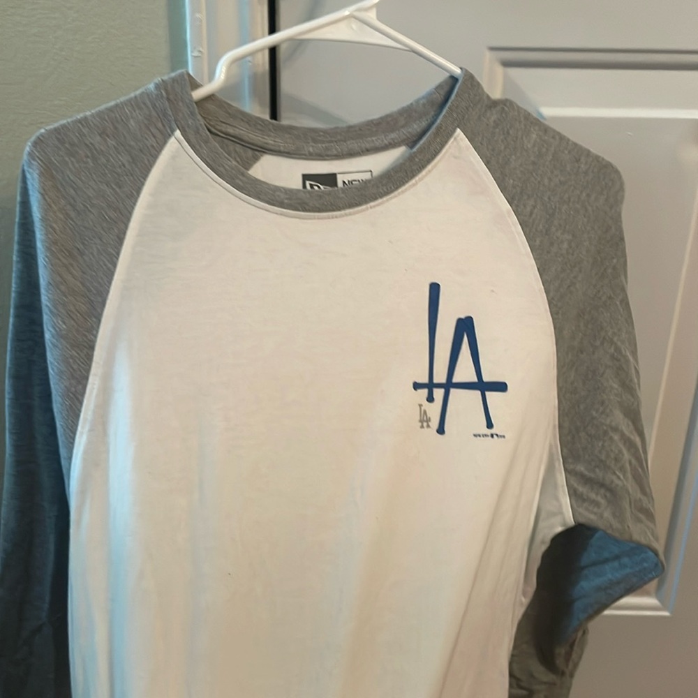 New Era Los Angeles Dodgers medium long sleeve